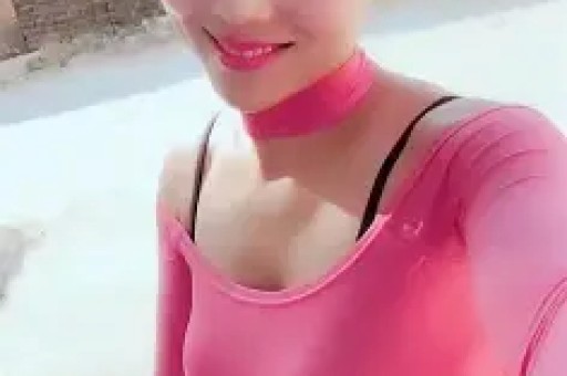 清纯女主播人设塌房酒后直播狂亲男嘉宾第二天哭着表示很后悔