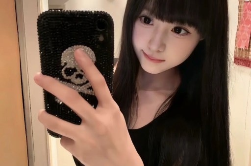 群演发视频吐槽王姓明星：找替身、耍大牌、骂助理拍戏上不去马