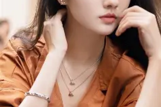 江疏影39岁凭“脚毛”上热搜背后藏着内娱对中年女星最大的傲慢