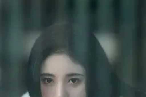 10年前那个放弃百万年薪回国当村官的秦玥飞现状如何？
