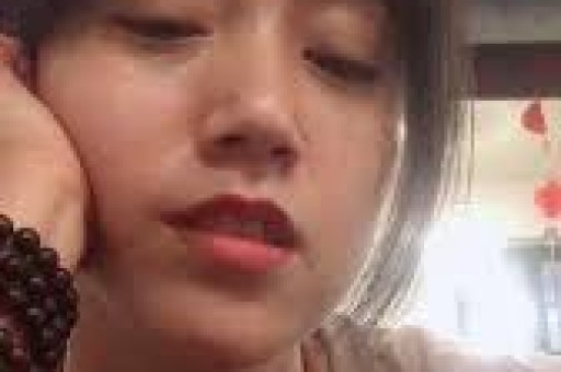“卖惨”翻车网红靠消费同情心大肆敛财她们终于退网了